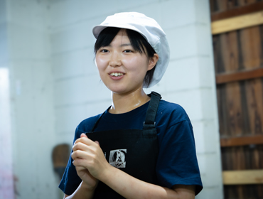 染色 中本知汐さん