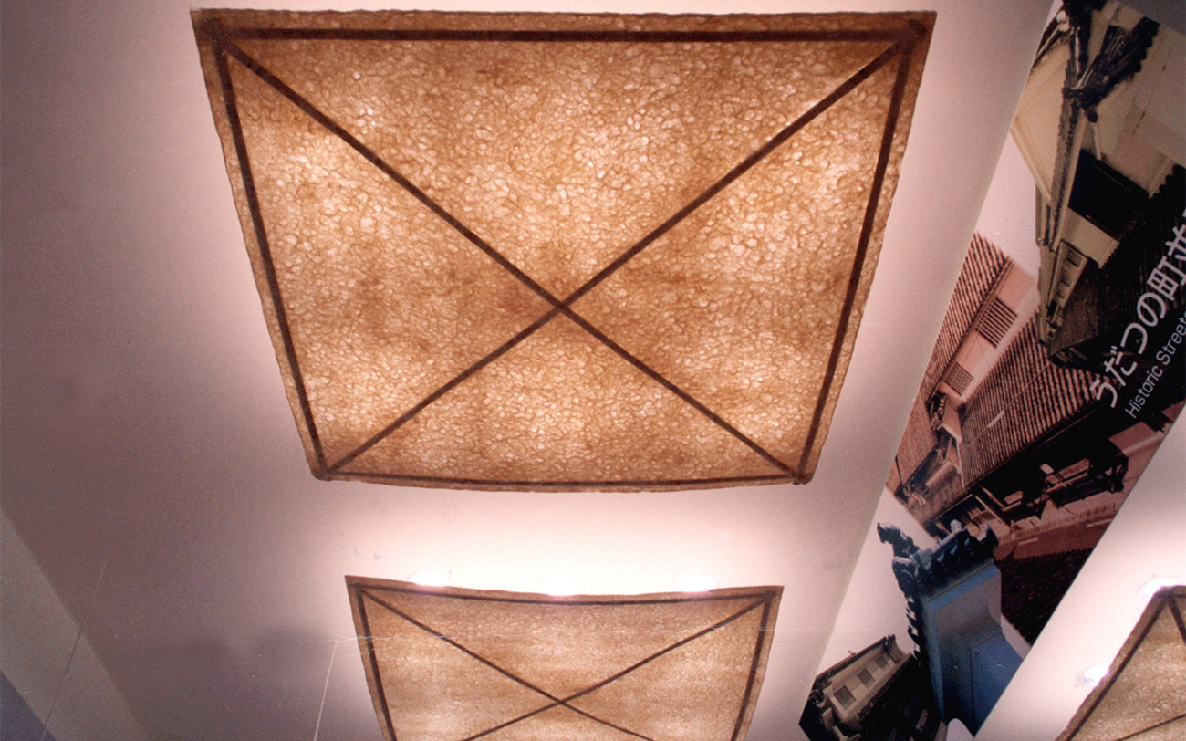 徳島県立物産観光プラザ「阿波踊り会館」